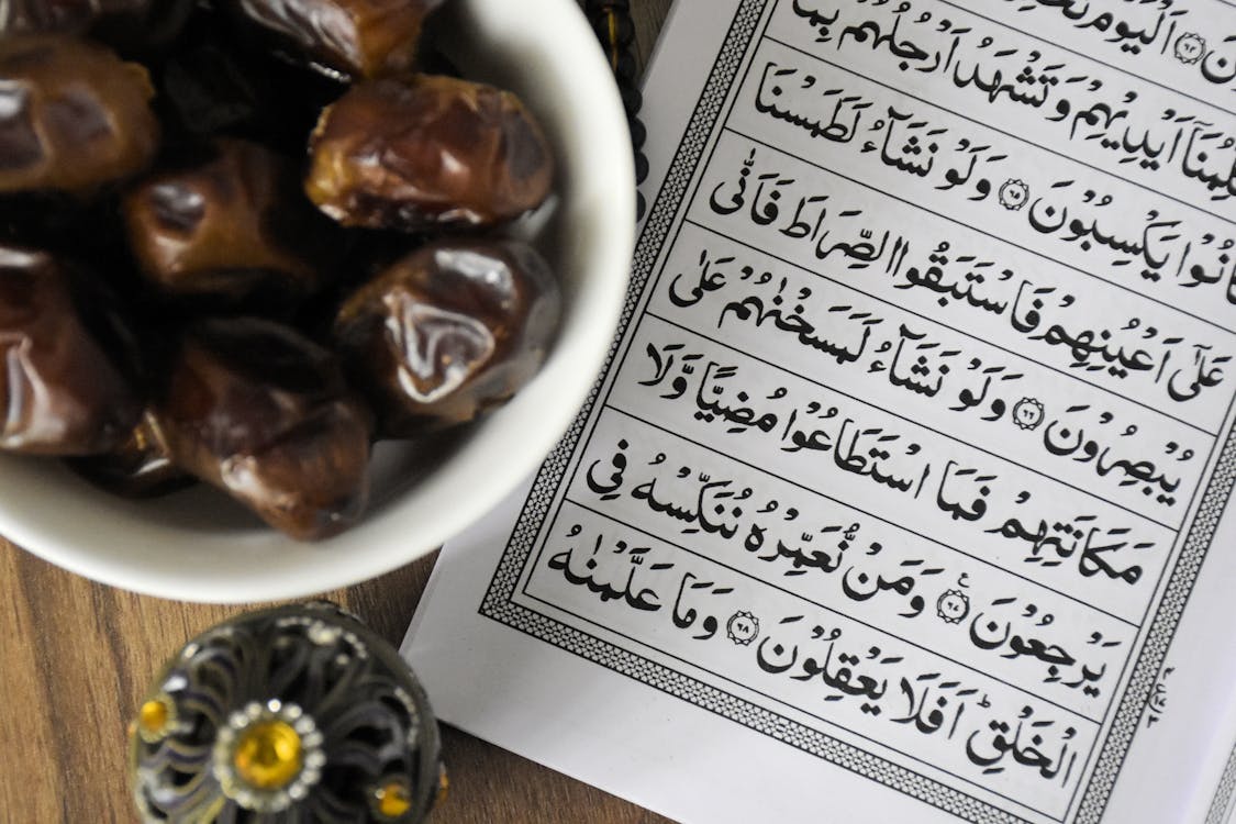 Ramadan : A month of mercy and blessings